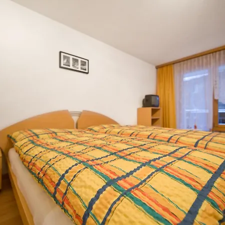 Haus Perelia C * زيرمات