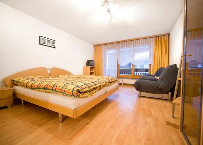 Haus Perelia C Апартаменты Церматт